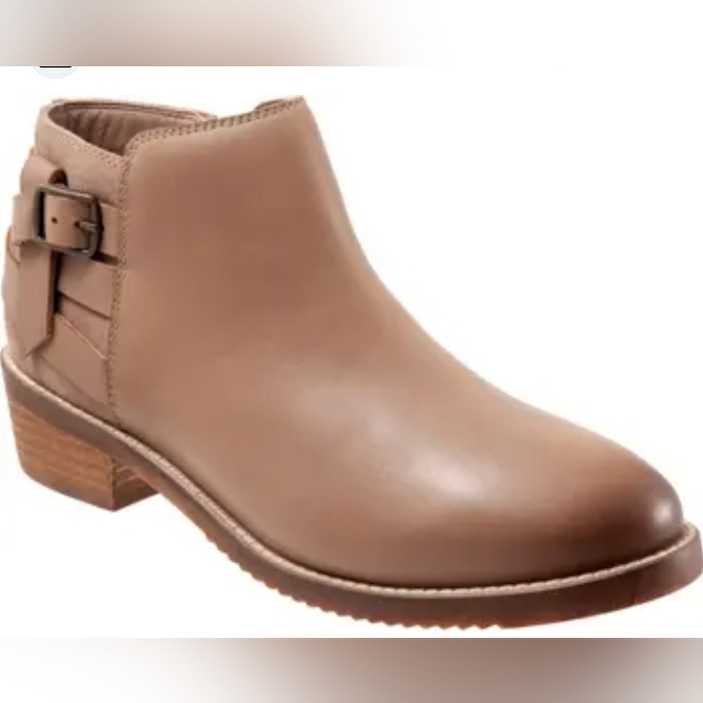 Nordstrom Womens SoftWalk Raleigh Bootie Stone Tan 8.5 N